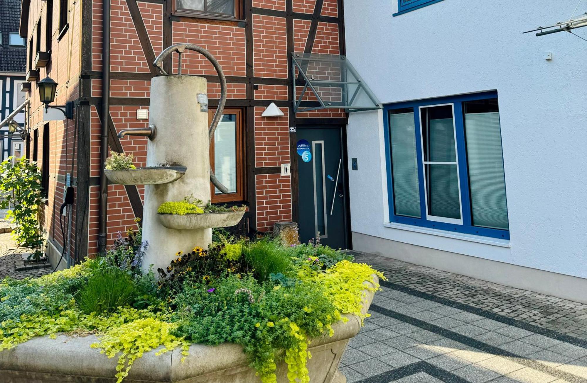 Aparthotel Pumpengasse วอล์ฟสบวร์ก ภายนอก รูปภาพ
